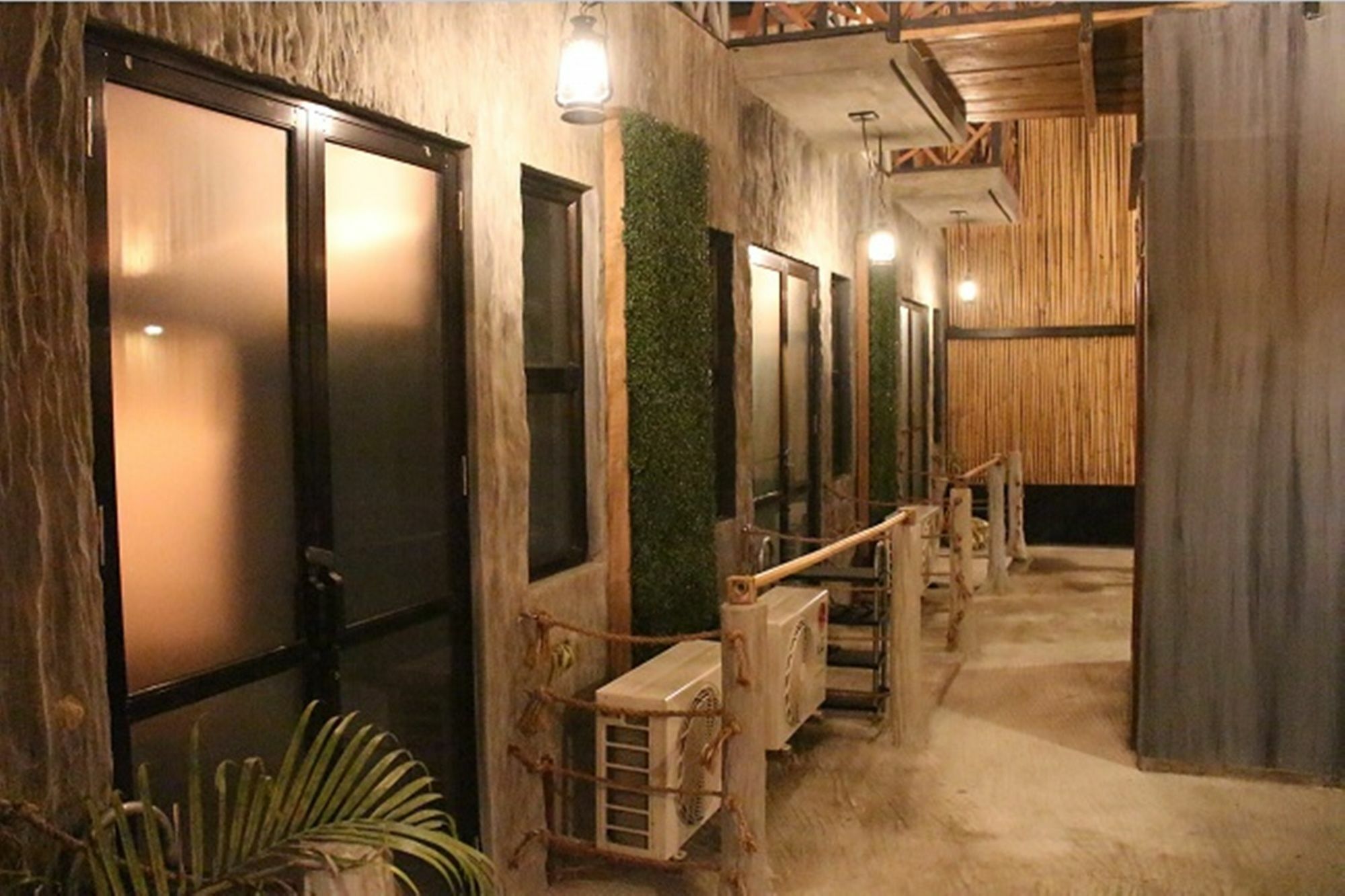 The Cavern Pod Hotel & Specialty Cafe El Nido Zewnętrze zdjęcie